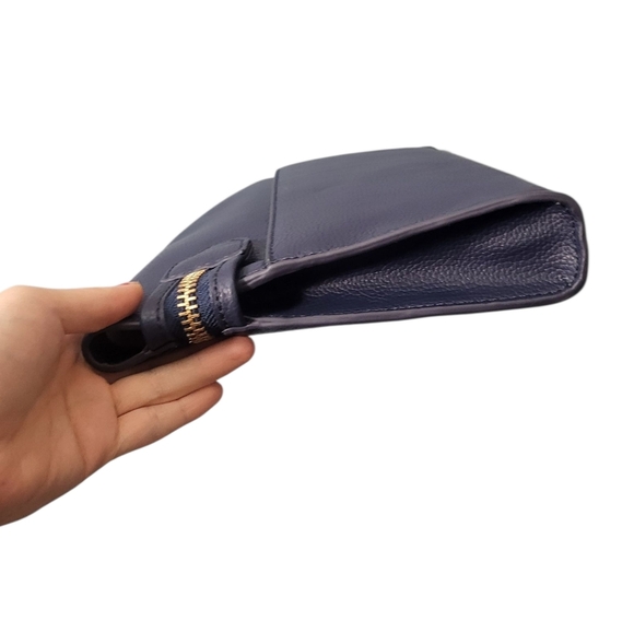 Isaac Mizrahi Janna Clutch-Mixed Texture Leather - Picture 3 of 10